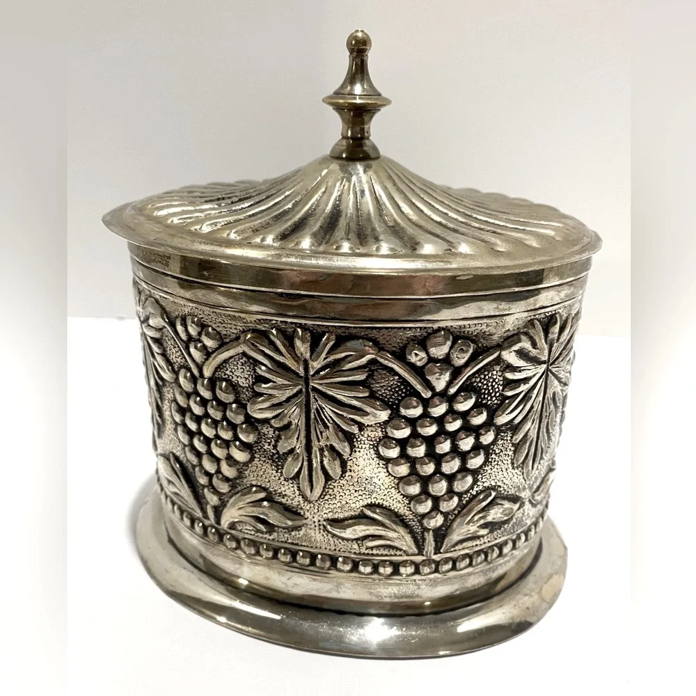 VTG Silver Plate Metal Biscuit Jar Trinket Dish Tea Caddy Lidded Grapes India
